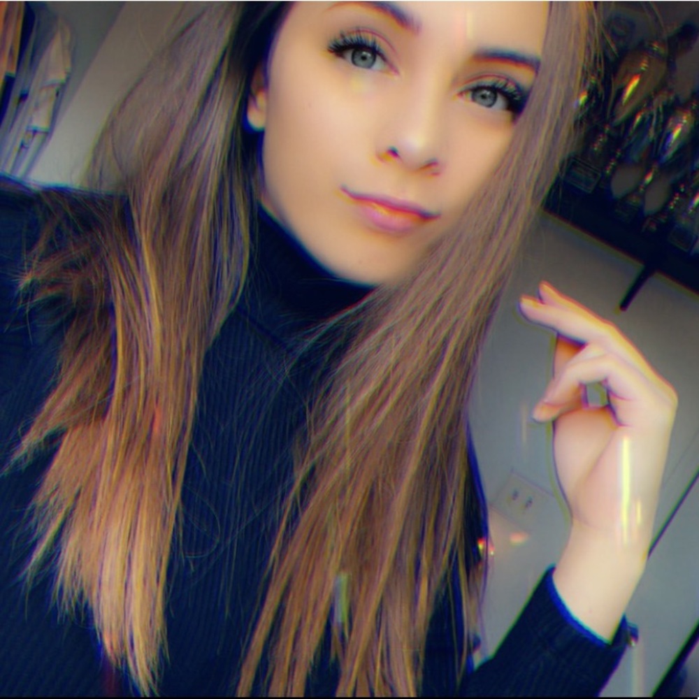 Meet your Posher, Kaylee